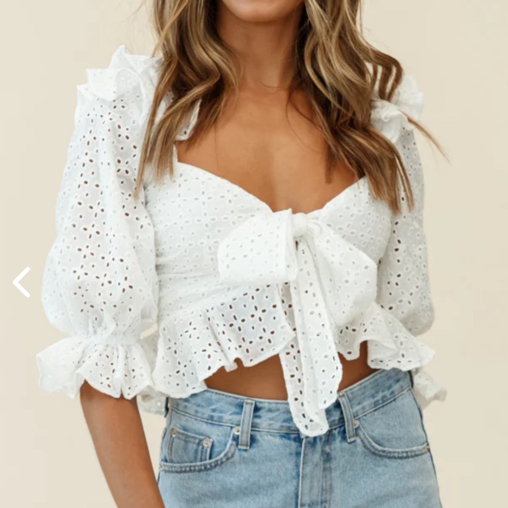 Selfie Leslie top